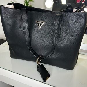 GUESS WOMENS MERIDIAN GIRLFRIEND TOTE ⭐️ NEW